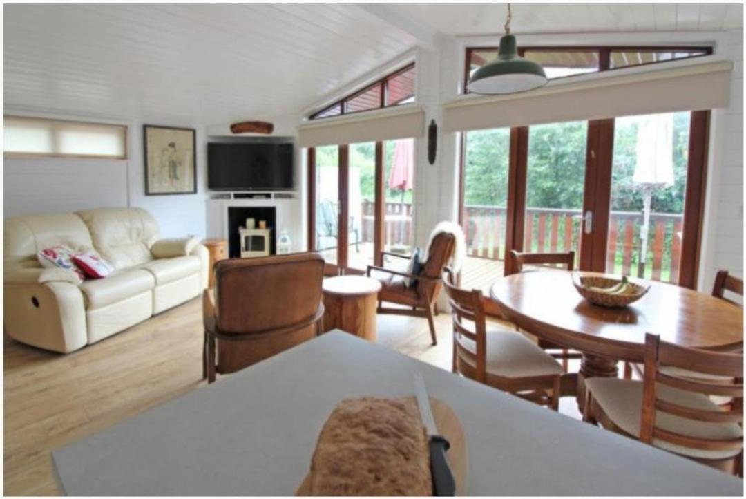 Astbury Falls Luxury Retreats Eardington Exterior foto