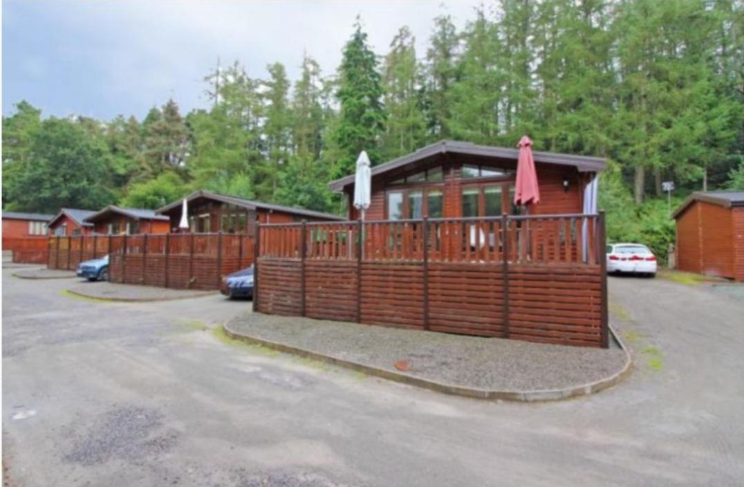 Astbury Falls Luxury Retreats Eardington Exterior foto